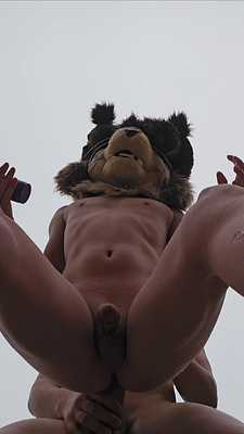 Jasper and Vallie fuck on a Public Beach