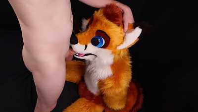 A foxy blowjob (Cum on the head)