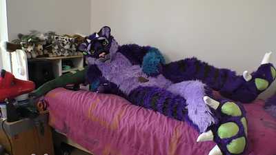 Roovaaku; vib and fap 1 (with cumshot) 