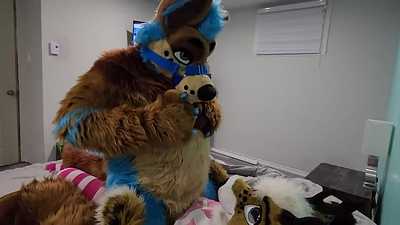 Taru enjoy the big doggo 