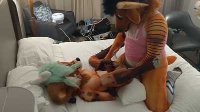 Stephie Deer gets fucked by Saturdaii at TFF