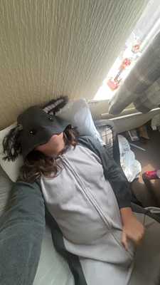 Axolotl pawing and cumming with an overhead view.