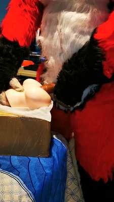 Male fox barebacks masturbator