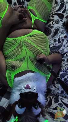 Horny Vir Paws Off for You