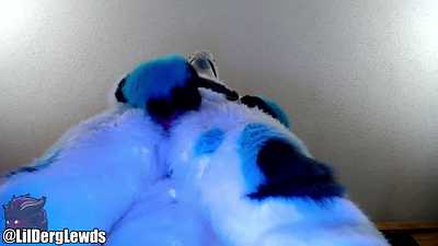 Bat-Dragon Cums and Makes a Mess