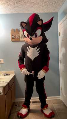 Shadow does a big moan and cums buckets’