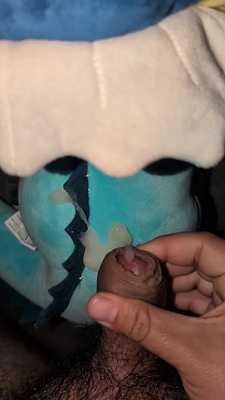 Vaporeon give a tail job