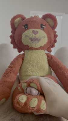 Ash gives me a pawjob and recieves a MASSIVE facial