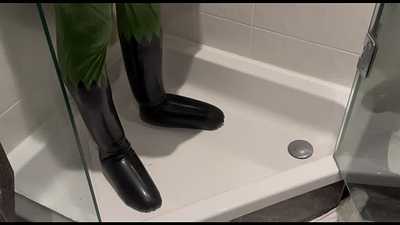 Green rubber fox sweat