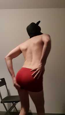 quick strip tease from twink pup :P