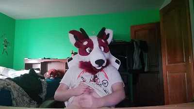 Velvet Paws Off And Cums For You