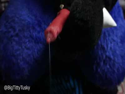 *throbs in your general direction*