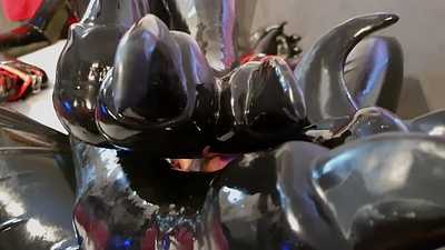 Rubber-Raptorfeet and Chill