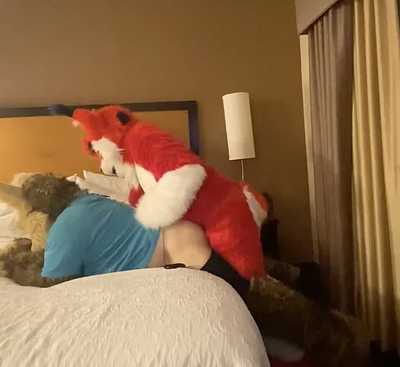 Getting fucked by a Lynx ๐ธ