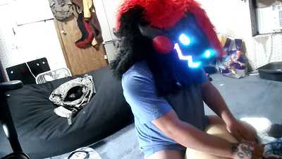 proto tries a new cam