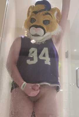 Puma jock jerks off in locker room shower