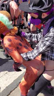 Stephie fucked by VioletRip on a Public Street