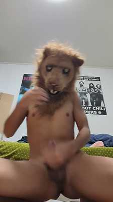 Lion's fresh milk🥛