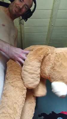 I love my teddy bear 