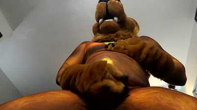 Ryne hops into his petsuit and has some fun
