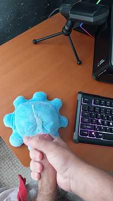 Cumming on my plushie 🦊🤎