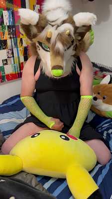 That fat pikachu just ask for my cum on his face 🐺😈