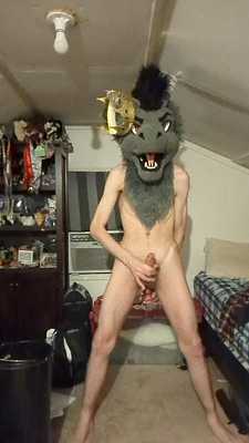 Standing Paw