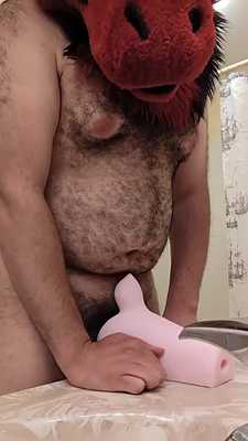 A hairy derg fucks his toy