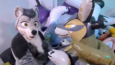 Fenny Reviews - 14 WereWolves Xivy