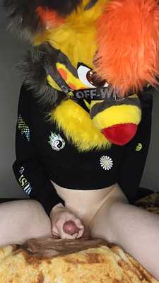 one of my biggest cumshots 😵‍💫