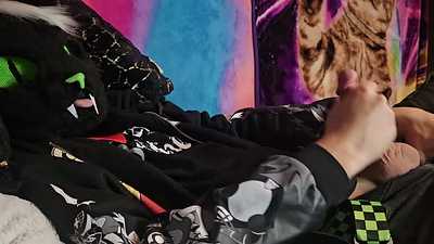 Emo cat birfday tug uwu