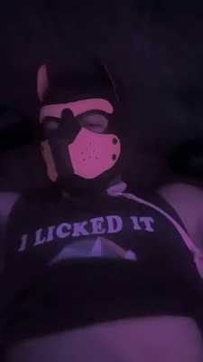 Pup Princess gets Wanded and Edged