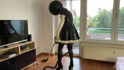 Ball hood latex maid