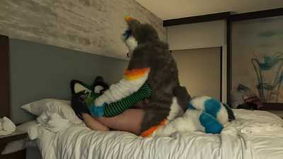 SWERVE X JOHN - HUSKY IN HEAT BREEDS A HORNY MANED WOLF