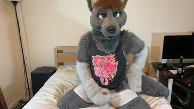 Disty Relieves Himself