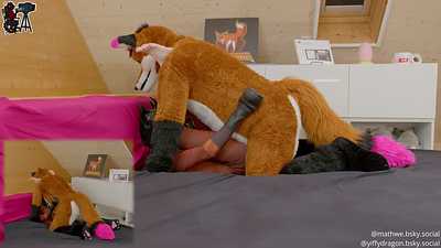 Lixx fills Mare on Back, getting clop job in between 