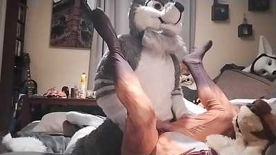 Saffron and SlyWeeklie Murrsuit Night