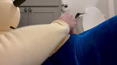 Sonic cums on his belly [old]