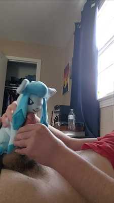 Cuming on Glaceon's butt 