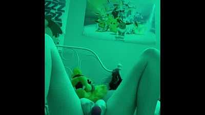 Rascella pleasures herself